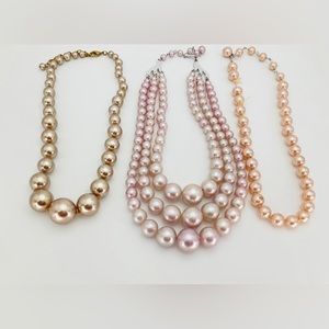 Beautiful vintage hand tied beaded necklaces.